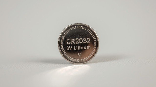 What Battery Does AirTag Use?