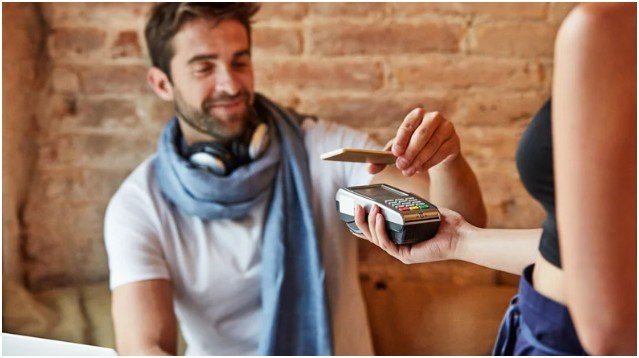 Why Use Apple Pay at Olive Garden?