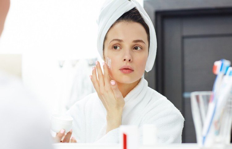 Building a Sensitive Skin-Care Routine