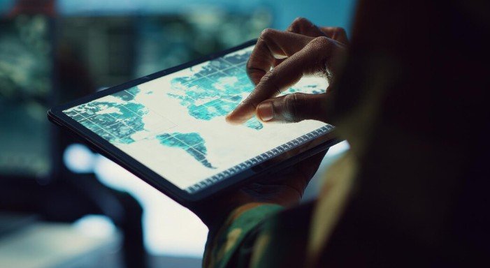 How Do AI Tools Help With Travel Planning