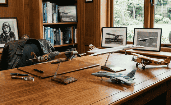 Why Detailed Aircraft Replicas Make Meaningful Collector Pieces