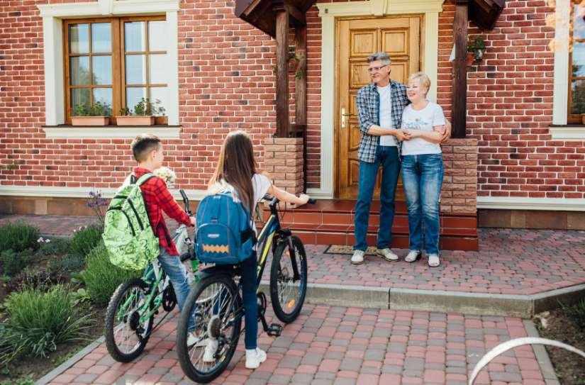 How to Increase Your Home's Curb Appeal and Attract More Buyers